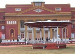 संविधान निर्माण प्रक्रिया रोक्न आग्रह