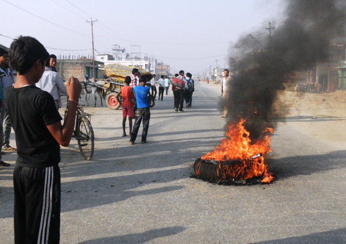 विप्लवका बन्दकर्तालाई सार्वजनिक अपराधको मुद्दा