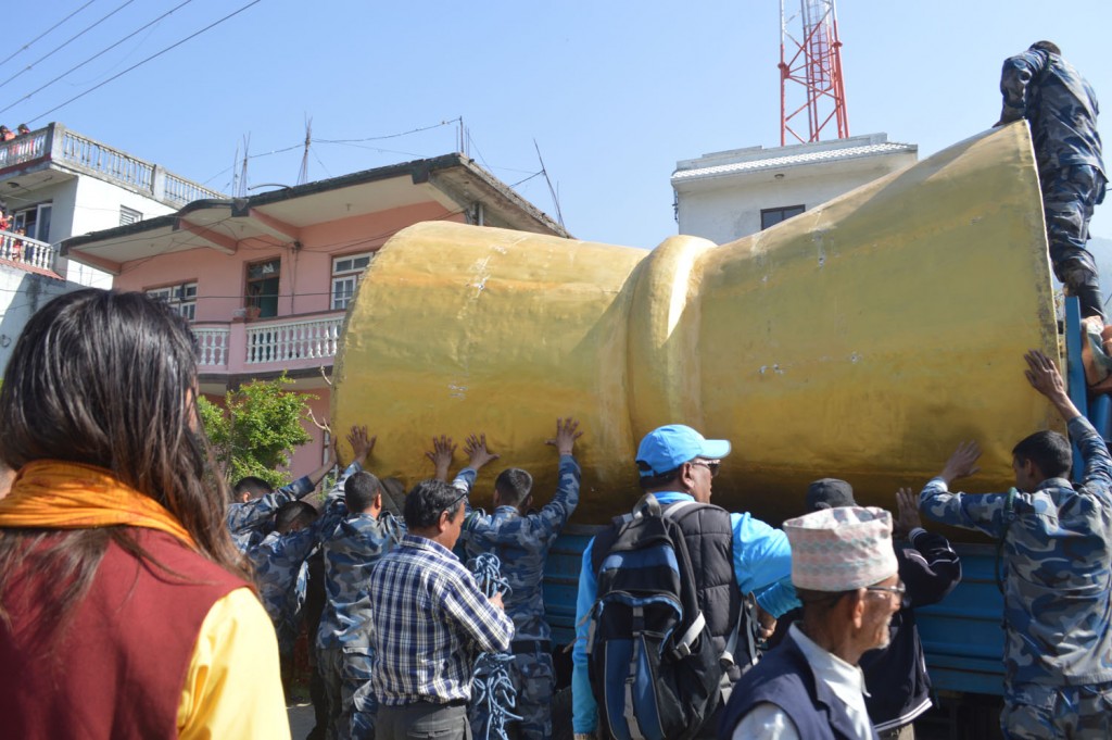 विश्वकै ठूलो डमरु नेपालमा