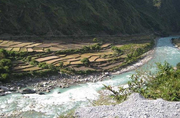 सेती नदीमा ४ जना बेपत्ता