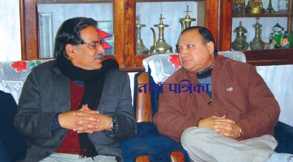 झोला भिरेर जागिर खोज्न हिँडेका थिए प्रचण्ड