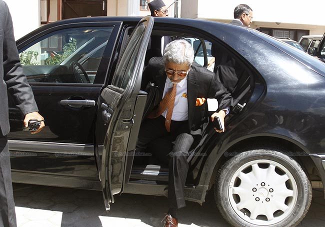 के कुरा गरे मोदीका विशेष दूतले ओलीसँग २ घण्टा