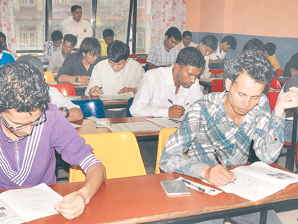 इपिएस भाषा परीक्षामा ८ हजार उत्तीर्ण