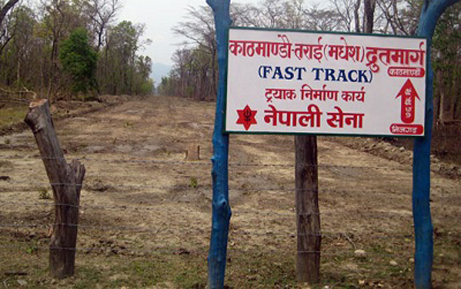 द्रुतमार्ग निर्माणमा सेनाको तयारी तीव्र, एकातिर हेभि इक्युप्मेन्ट किन्दै अर्कोतिर स्थलगत अध्ययन