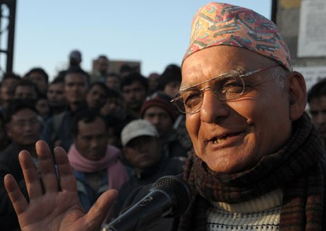 संशोधन प्रस्तावविरुद्ध चित्रबहादुर पनि सडक संघर्षमा