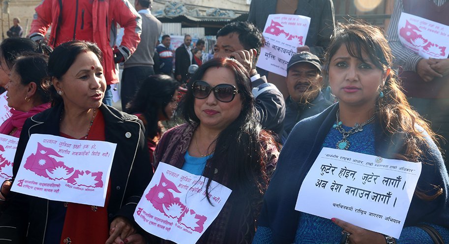 भारतको विरोधमा उठे नेपाली, सवै वर्गका नेपालीको एकसाथ विरोध
