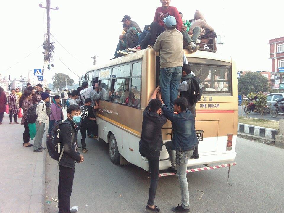 पीडा सहेर देश बचाउन तयार नेपालीको कथा (फोटोफिचर)
