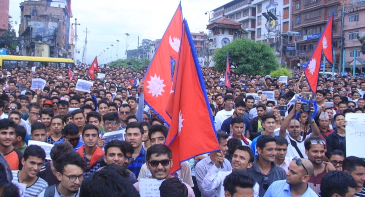 ओली सरकारको निरन्तरताका लागि प्रदर्शन