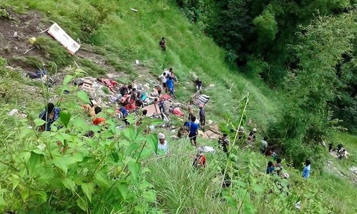 Kabhre bus accident