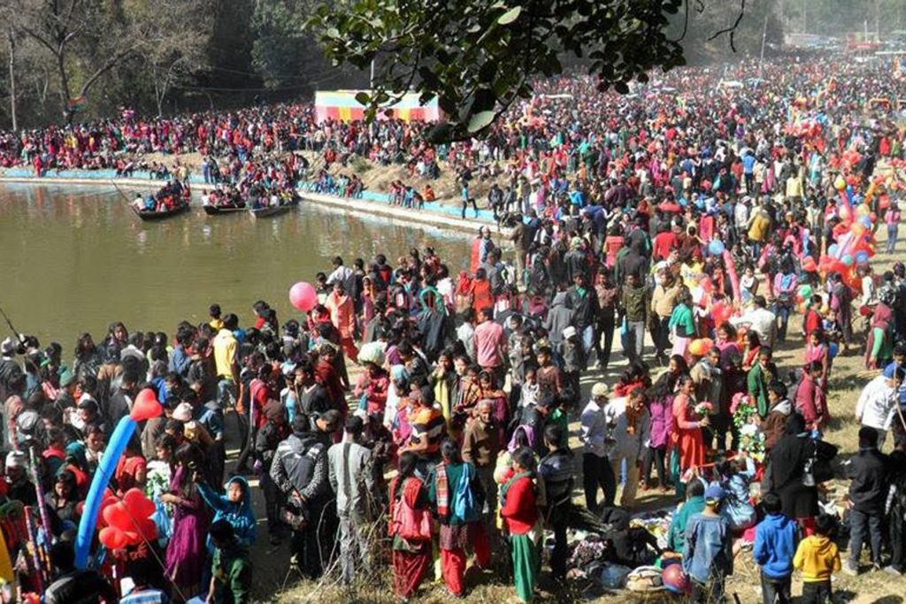 माघीको मज्जा बङ्गुरको मासु, जाँड र ढिक्रीमा