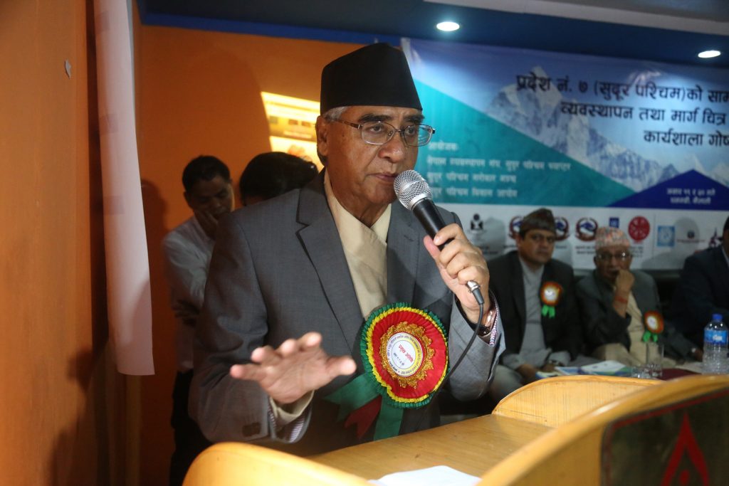 डडेल्धुरामा देउवाका दुःख : चुनाव जित्न समस्या !