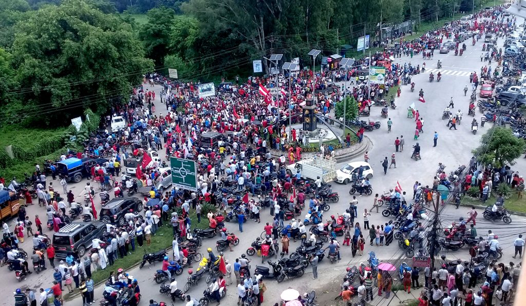 भरतपुरमा माओवादी र कांग्रेसको संयुक्त विजय जुलुश (फोटोफिचर)