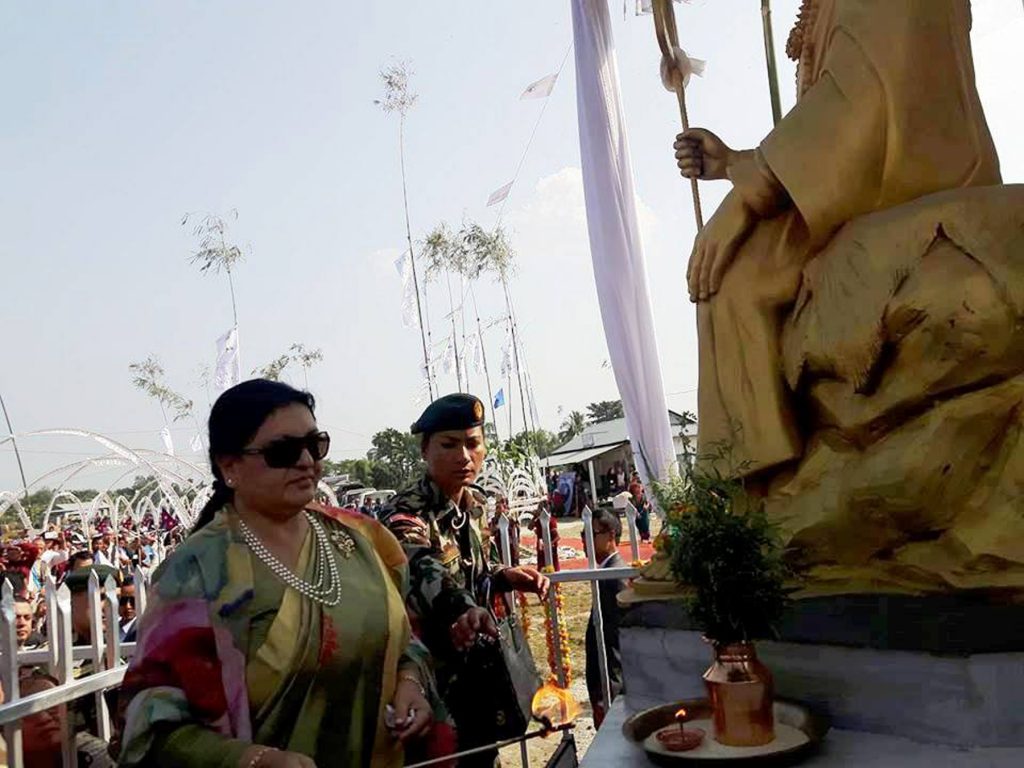 भण्डारी इलाम पुगेर शालिक अनावरण