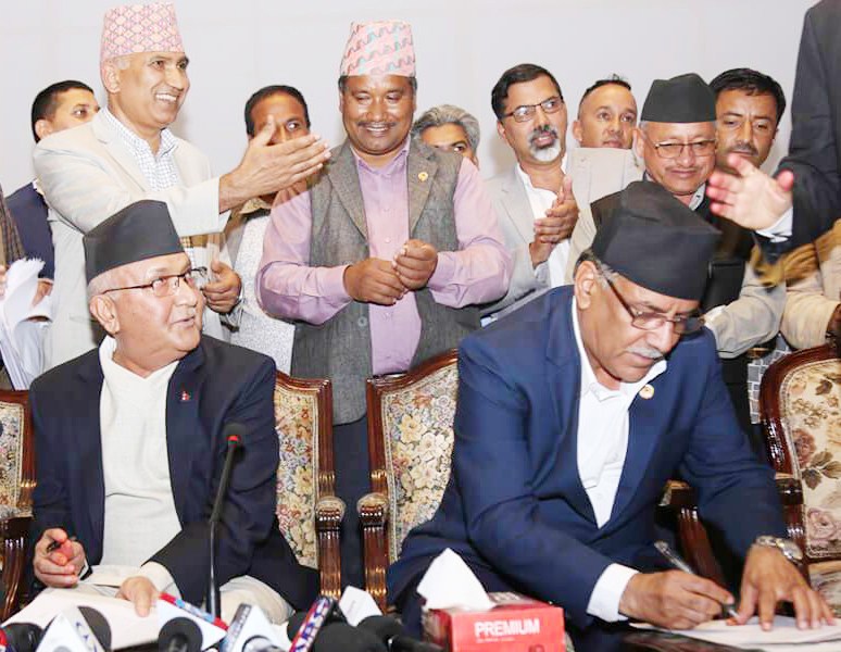 एमाले र माओवादी निर्वाचनको अघिल्लो दिन पार्टी एकीकरण घोषणा गर्ने